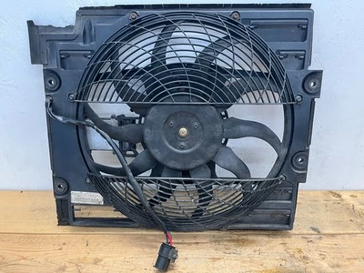 99-03 BMW 5 SERIES E39 528i Radiator Condenser Cooling Fan Assy OEM 64546921395 - Image 1 of 4