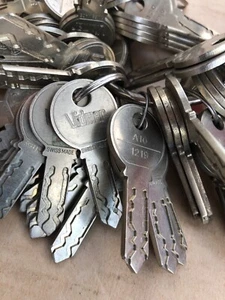 Stanley Vidmar Cabinet Key SL-10 Series 1219 - Various Numbers - Replacement - Picture 1 of 4