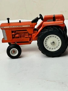 Ertl 1:43 Scale Allis Chalmers D-21 Farm Tractor - Picture 1 of 9