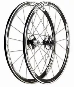 New FSA RD-600 Aluminum Alloy Clincher Wheelset FSA Road Wheels Shimano 8/9/10 - Picture 1 of 2