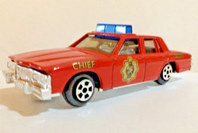 1/64 ERTL 1980 PONTIAC BONNEVILLE Fort Washington Fire Department Chief Car - Image 1 of 4