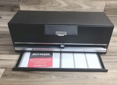 Estuche rígido de almacenamiento de discos de cuero sintético vintage Discgear Selector 120HD como nuevo! con LED Foto 1 de 4