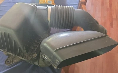 Коробка воздухоочистителя 2021-2024 OEM Dodge RAM 2500 3500 68458199AA двигатель 6,4 л - Изображение 1 из 4