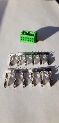 Most Quadlock Stecker 12 polig grün Kammer B  VW AUDI  8X0 035 447 A  & MQS Pin - Bild 1 von 4