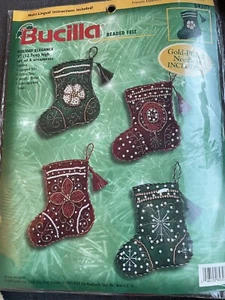 Bucilla HOLIDAY ELEGANCE Beaded Stockings Ornament Kit 84307 Red Green Makes 4 - Picture 1 of 5
