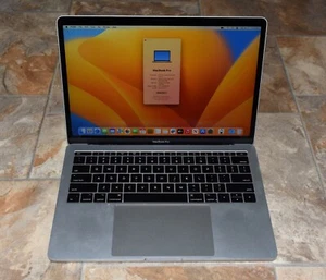 Apple MacBook Pro 13" Mid 2017 i7 2.5GHz 16GB DDR3 1TB SSD MacOS 13.4 Silver - Photo 1/11