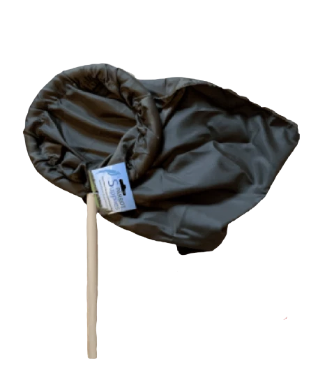 Medium Padded Bird Parrot Catching Net (26cm) With 30cm Wooden Handle - Image 1 of 1