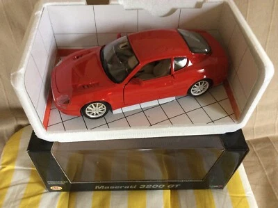 Maserati 3200 GT 1:18 Premium Edition - Immagine 1 di 2