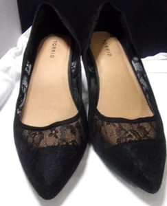 TORRID Womens Black Lace Pointed Toe Stiletto Pump Shoes Size 10WW (Extra Wide) - Picture 1 of 12