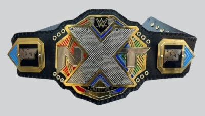 Nuevo Cinturón Réplica Campeonato Mundial Peso Pesado NXT 2MM Foto 1 de 4