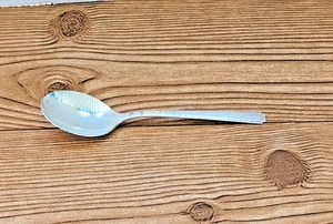 1881 Wm A Rogers Capri Oneida Ltd Triple Plate Silverplate Gumbo Soup Spoon - Picture 1 of 6