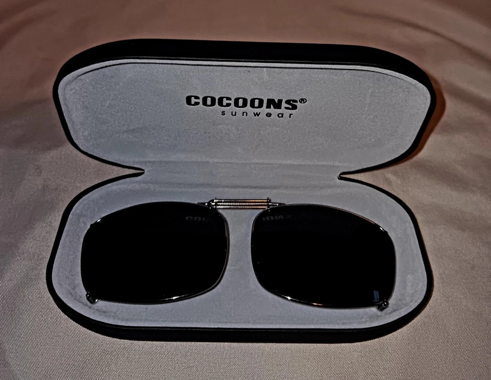 Gafas de sol con clip Cocoons Foto 1 de 4