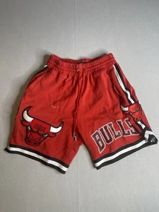 Pro Standard Chicago Bulls NBA Finals Champions Shorts Herren XL Authentic Jordan - Bild 1 von 12
