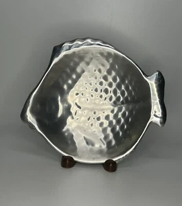Cast Aluminum Fish Dish Warman Foundry Company 7.5 inches - Picture 1 of 6