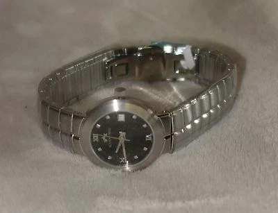 Roven Dino Swiss Watch San Marco WOMENS NEW - Image 1 of 4