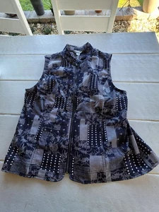 Christopher and Banks Denim Zip Vest Womens Size XL Blue Embroidered Tapestry - Picture 1 of 9