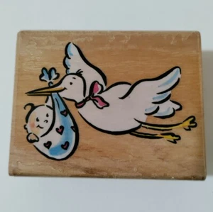 Storch mit Babystempel Holz montiert A2268E Gummistampede Lieferankündigung - Bild 1 von 8