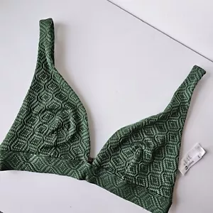Cupshe Bikini Top Womens Large NWOT Green V-Neck Built-In-Bra XXL - Picture 1 of 5