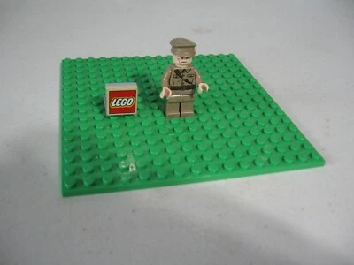 LEGO MINIFIGURA RETIRADA INDIANA JONES CORONEL DOVCHECKO DE 2008 Foto 1 de 4