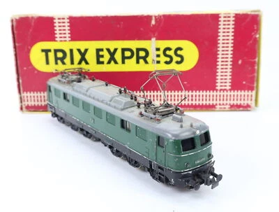 Trix Express H0 2233 Elektrolok E-Lok grün BR E50 009 DB / 3-L-DC - Image 1 of 4
