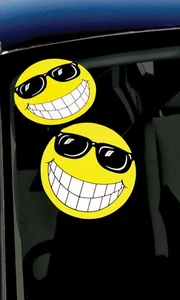 SSWBasics Cara Sonriente Amarilla con Gafas de Sol Pegatinas Impulso - Paquete de 12 - Imagen 1 de 1