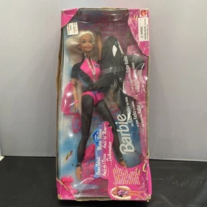 Barbie bambola Mattel Ocean Friends 1996 e bambola Keiko la balena nuova con scatola - Foto 1 di 6