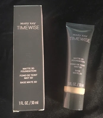 Mary Kay Timewise Matte 3D Foundation Bronze W 100 #099978 ~ Comb to Oily Skin - Image 1 of 4