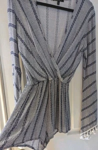 Romeo + Juliet Couture Damen Strampler blau-weiß Größe L. RN#147635 - Bild 1 von 12
