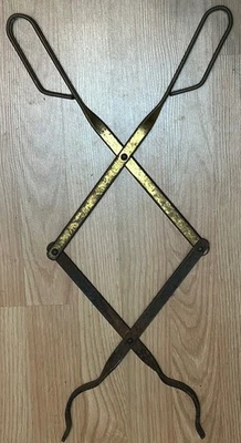 ВИНТАЖНЫЕ Латунные Каминные Угольные Щипцы для Бревен, АККОРДЕОННЫЙ СТИЛЬ - ГРАББЕР - Изображение 1 из 4