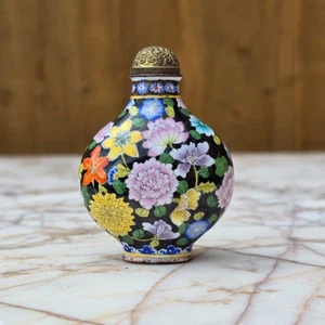 Chinese Antique Canton Enamel Snuff bottle Millefleur design Qianlong Mark c19th - Picture 1 of 14