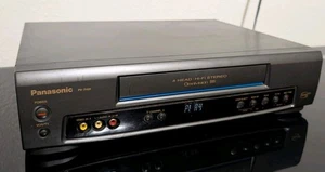 Panasonic PV-7541 Omnivision Blue Line VHS VCR 4 Head Recorder No Remote -Tested - Picture 1 of 5
