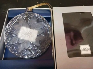 Mikasa Festive Poinsettia Ornament 3.25" NIB With Tag - Picture 1 of 6