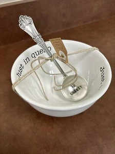 Mud Pie Just in Queso Dip Set, hostess gift Ceramic White - Picture 1 of 3