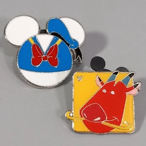 Disney Topolino Nascosto Trading Push Pin Paperino Mulan MUSHU Bavero Lotto di 2 - Foto 1 di 11