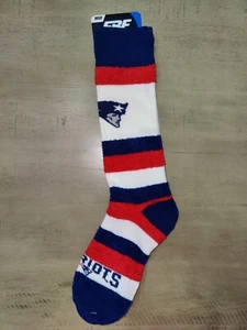 New England Patriots Womens Fuzzy NFL Team Crew Sleep Socks Medium - Picture 1 of 2