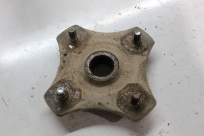 2013 Arctic Cat 700 4x4 Tbx Xt Rear Back Hub - Image 1 of 4