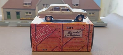 Peugeot 504 1971 Norev Hachette 1/43 - Photo 1/4