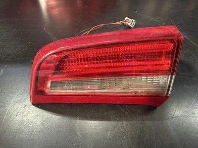 Luz trasera izquierda Volvo S60 2011-2018 OEM 30796271 Foto 1 de 3