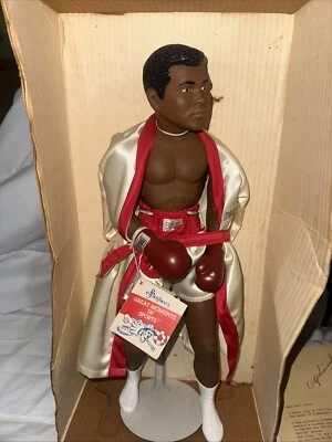 Muñeca Boxing Great Muhammad Ali Effanbee 1986 como nueva original 20"" ¡Excelente estado! Foto 1 de 4
