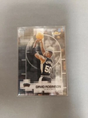 00-01 Topps Finest David Robinson #9 Spurs - Image 1 of 2