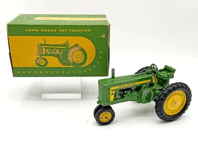 John Deere 620 1/16 con 3 Pt en caja cerrada original Eska Foto 1 de 4