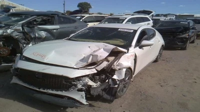 Used Alternator fits: 2020 Mazda 3 2.5L naturally aspirated w/cylinder deactivat - Image 1 of 4