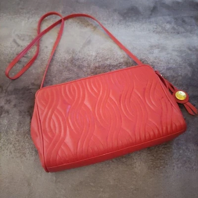 Bolso de Hombro Fendi Cuero Auténtico Rojo Mujer Italia 122642 Foto 1 de 4