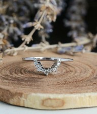 0.50 Ct Round Cut Diamond Curved Wedding Women's Band Ring 14K White Gold Finish