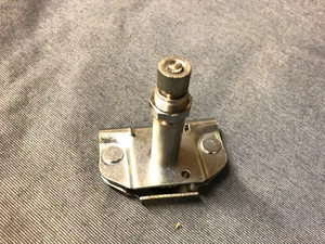 NEW TRIUMPH SPITFIRE MK I - 3 WIPER WHEEL BOX 72879 37H7738 - Picture 1 of 2