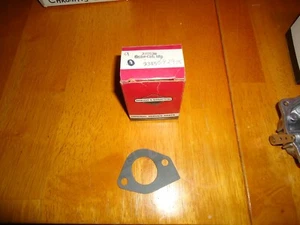 ONE NEW OEM BRIGGS & STRATTON 692915 New Intake Gasket - Picture 1 of 1