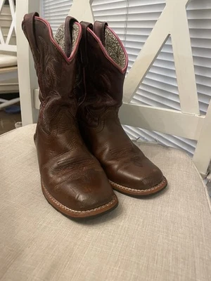 Botas caubói faroeste Dan Post GIRLS tamanho 2 D couro marrom rosa - Imagem 1 de 4