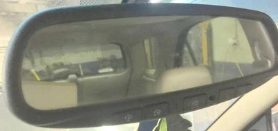 Rear View Mirror With Automatic Dimming Fits 03-09 SORENTO 340456 - Image 1 of 4