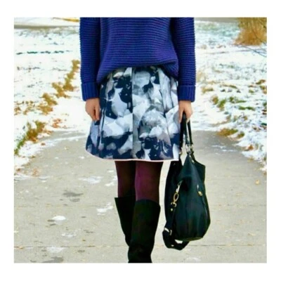 Mossimo Elegante Círculo Patinador Abstracto Acampanado Falda Forrada Negro Gris Rosa 10 Foto 1 de 4