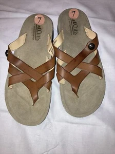 Cliffs By White Mountain STRAPPY Slip On SANDALS Tan Bancroft Brand New Size 7M - Picture 1 of 14